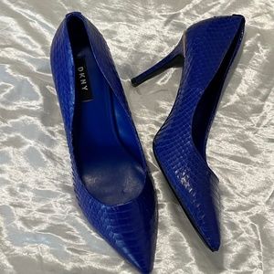 Royal Blue Croc Print Heels - Size 10